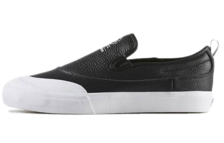 Adidas Originals Matchcourt Slip Resistant Abrasion Resistant Low top Skateboard Shoes Unisex Black White