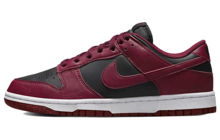 Nike Nike Dunk Low Next Nature 'Team Red Black' Women's