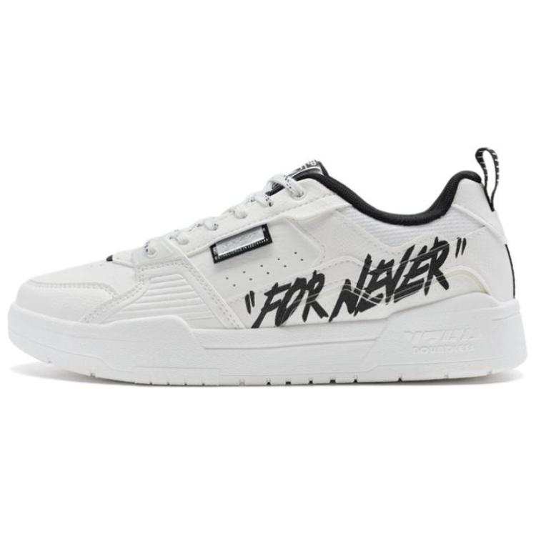 XTEP Infinity Cushioning, Wear Resistant Low top Skateboard Shoes Women's White Black