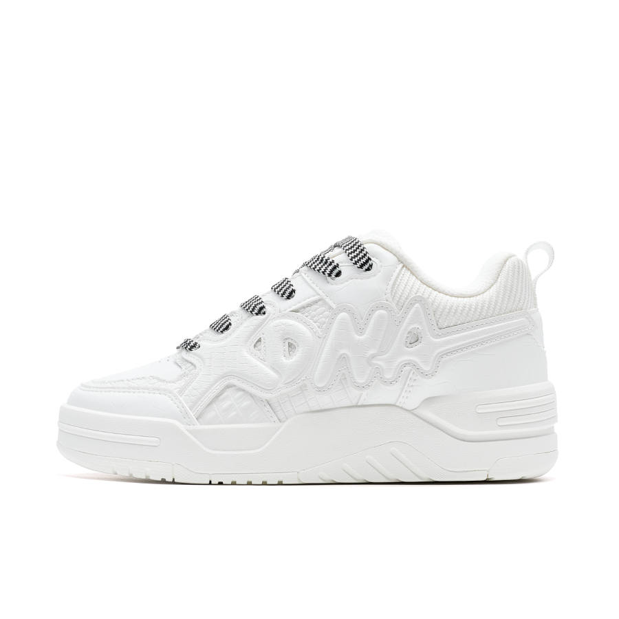 XTEP European Bag Slip Resistant Abrasion Resistant Low top Skateboard Shoes Women's White