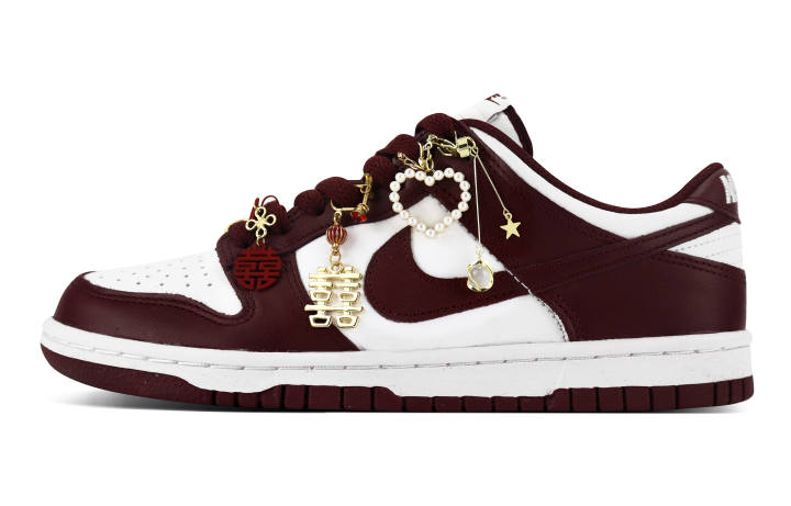 Nike Nike Dunk Wear resistant And Lightweight Low top Skateboard Shoes Unisex Burgundy
