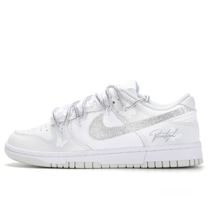 Nike Nike Dunk Abrasion Resistant Abrasion Resistant Low top Skateboard Shoes Women's Silver Gray