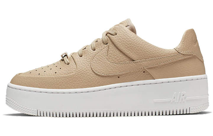Nike Nike Air Force 1 Sage Low 2 Desert Ore Women's
