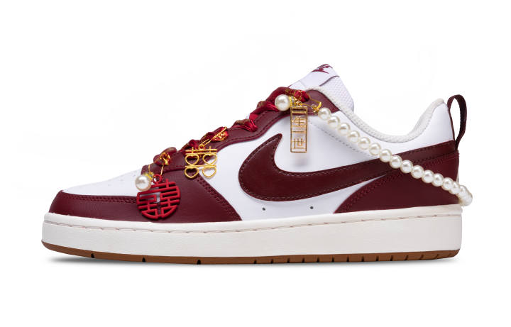 Nike Nike Court Borough 2 Wear resistant And Lightweight Low top Skateboard Shoes Women's Red