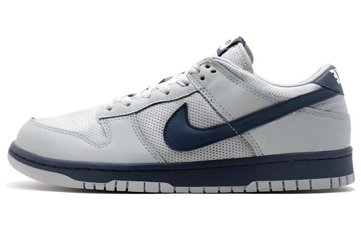 Nike Nike Dunk Low Silver Surfer 2