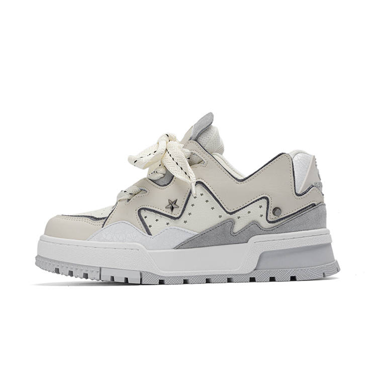 FANGSANHUO Slip Resistant Abrasion Resistant Low top Skateboard Shoes Unisex