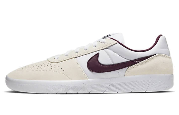 Nike Nike Sb Team Classic Pale Ivory Night Maroon
