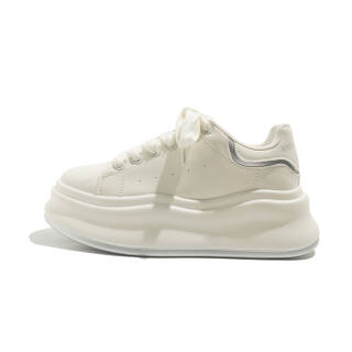 MEAKKEA Coverage Balance Lightweight Low top Skateboard Shoes Women's