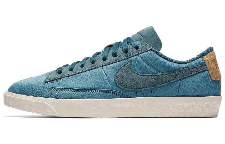 Nike Nike Blazer Low Embossed Fur Pony Women's