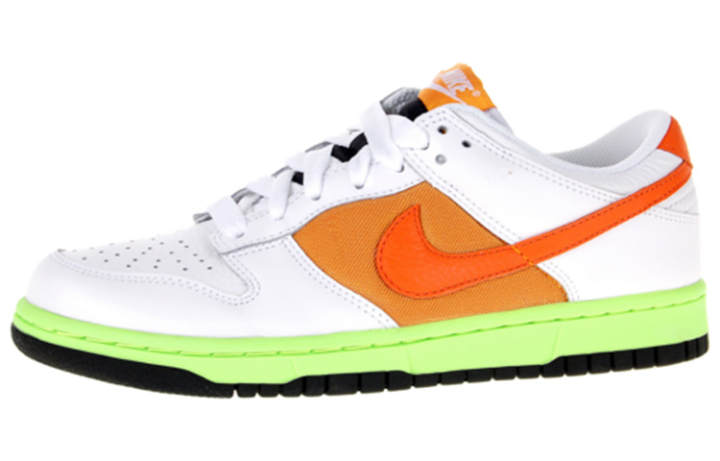 Nike Nike Dunk Low White Orange Blaze Shock Orange Women's