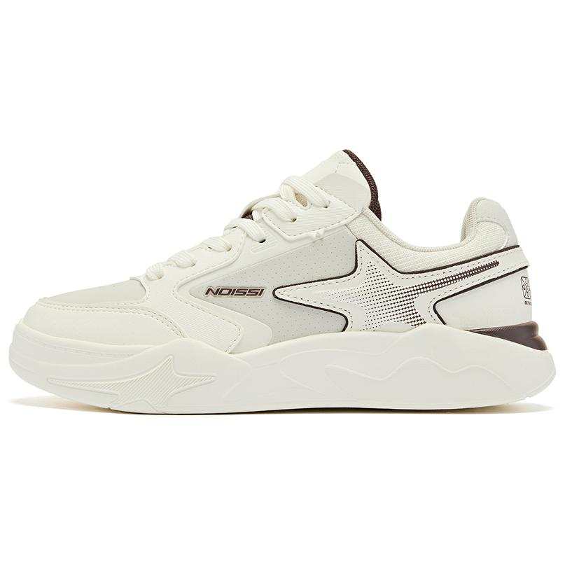 QIAODAN Synthetic Leather Wear resistant And Lightweight Low top Skateboard Shoes Women's White
