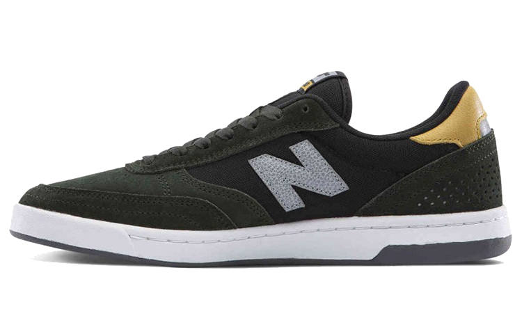 New Balance New Balance NB 440 Abrasion Resistant, Lightweight, Balanced Low top Skateboard Shoes