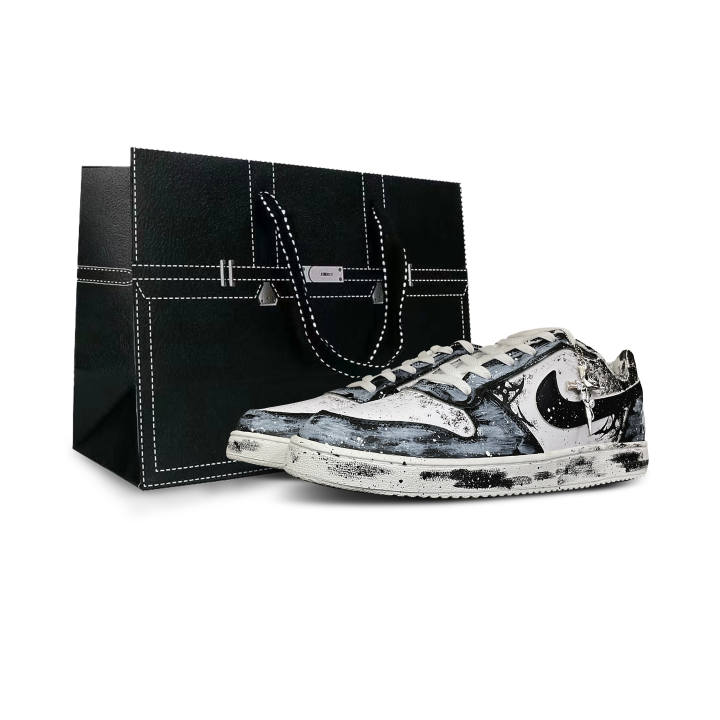 Nike Nike EBERNON Abrasion Resistant Low top Skateboard Shoes Men's Black White