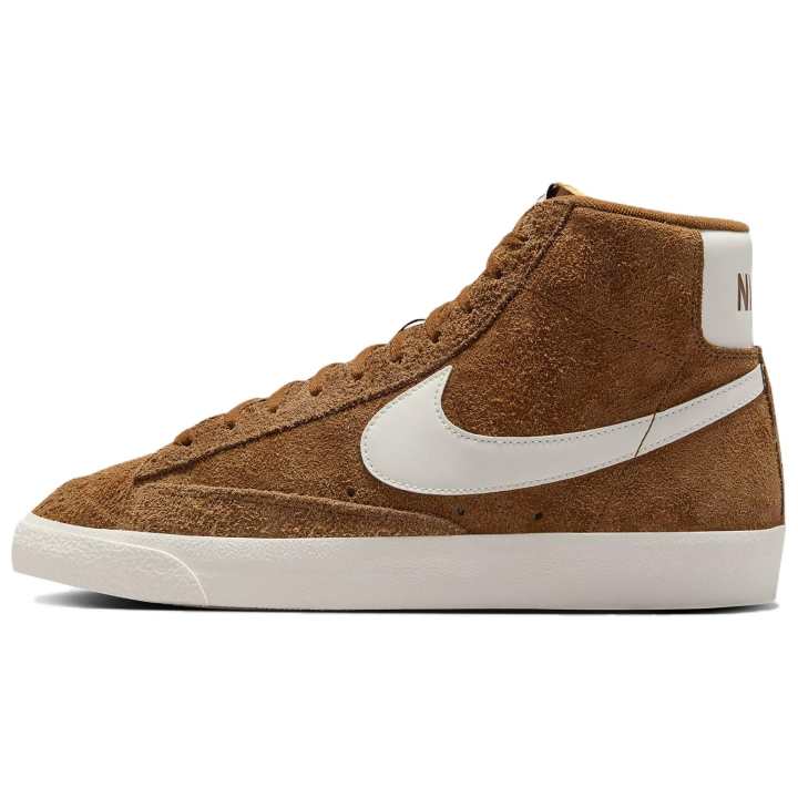 Nike Nike Blazer Mid '77 Premium Light British Tan Hyper Crimson Sail