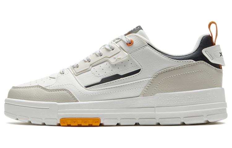 XTEP Anti Slip Wear Resistant Low Top Skateboard Shoes Men's Tea White