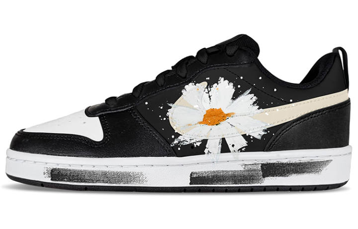 Nike Nike Court Borough Low 2 Low top Skateboard Shoes GS Black White