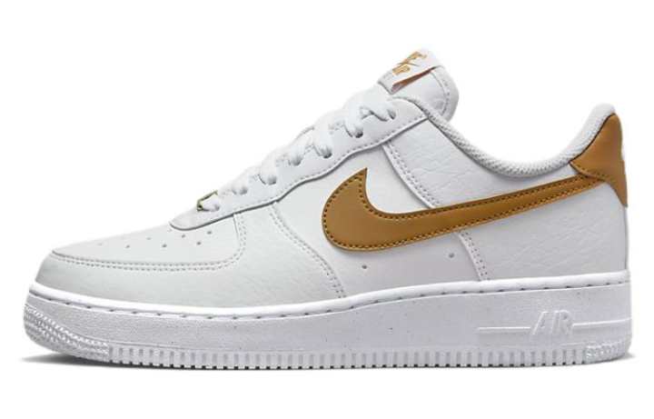 Nike Nike Air Force 1 Low top Skateboard Shoes Women's White Gold