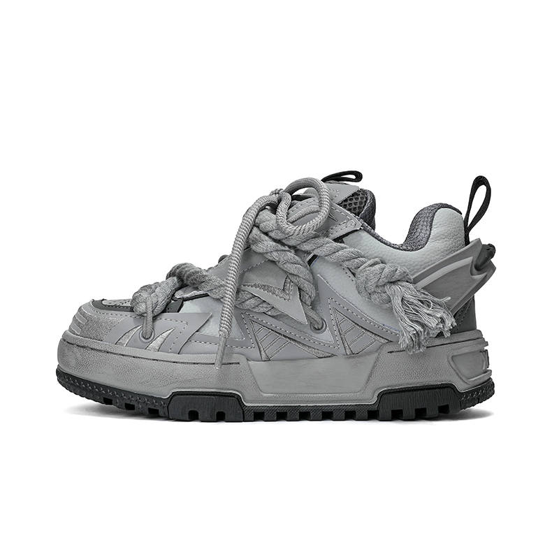 X·LUN Ice And Fire Standoff Collection Leather Low top Distressed Skateboard Shoes Unisex Glacier Gray