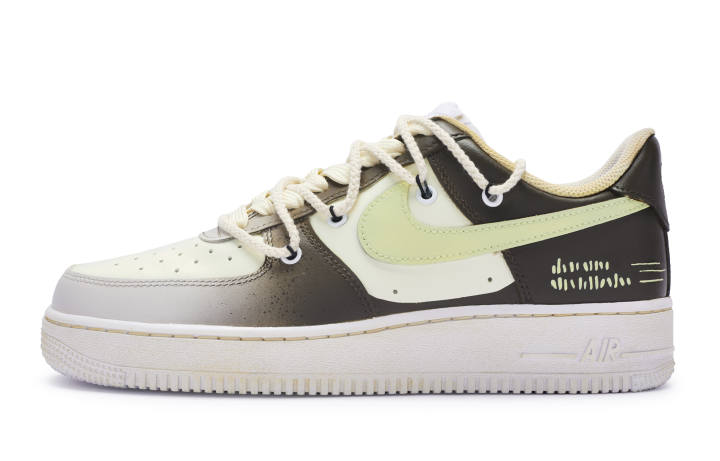 Nike Nike Air Force 1 Low top Skateboard Shoes GS Beige Brown White
