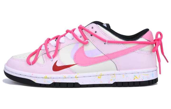 Nike Nike Dunk Low top Skateboard Shoes Women's Pink