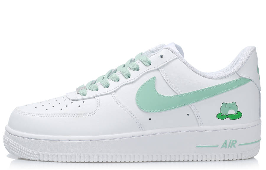 Nike Nike Air Force 1 07 Lightweight Height Increasing Low top Skateboard Shoes Unisex