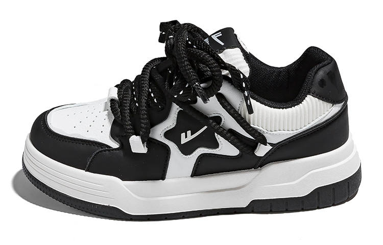 WARRIOR Warrior Height Increasing Skateboard Shoes Unisex White Black