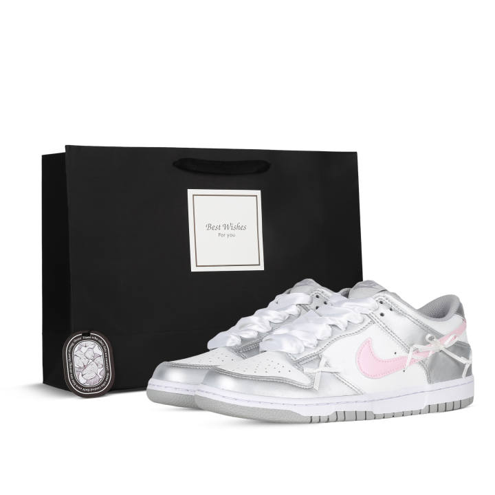 Nike Nike Dunk Low Ballet Girlish 2.0 Slip Resistant Abrasion Resistant Low top Skateboard Shoes GS Silver Pink
