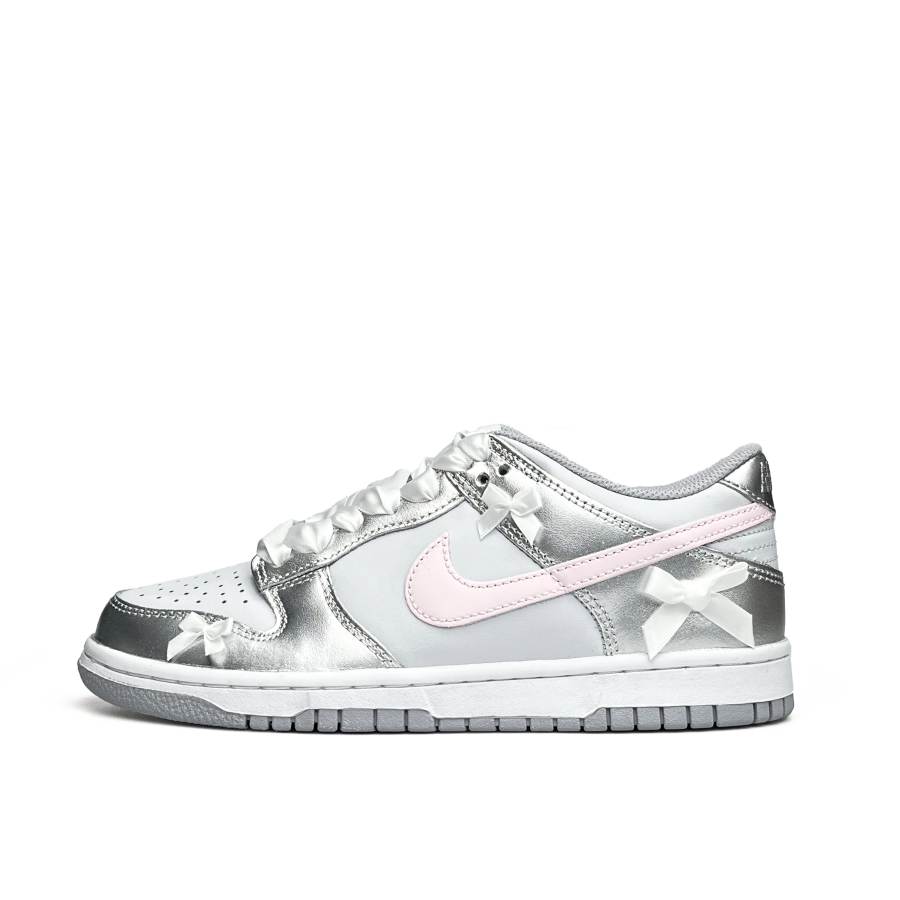 Nike Nike Dunk Lightweight, Breathable, And Slip Resistant Low top Skateboard Shoes Unisex Silver Pink