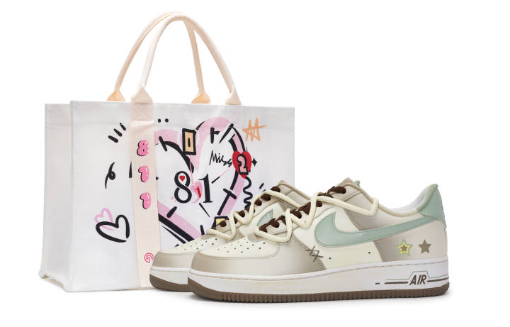 Nike Nike Air Force 1 Low top Skateboard Shoes Men's Beige White Brown