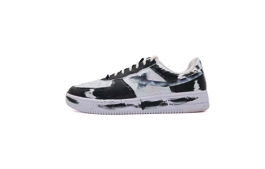 XTEP Air Force 1 Synthetic Leather Slip Resistant Abrasion Resistant Low top Skateboard Shoes Men's Black White Gray