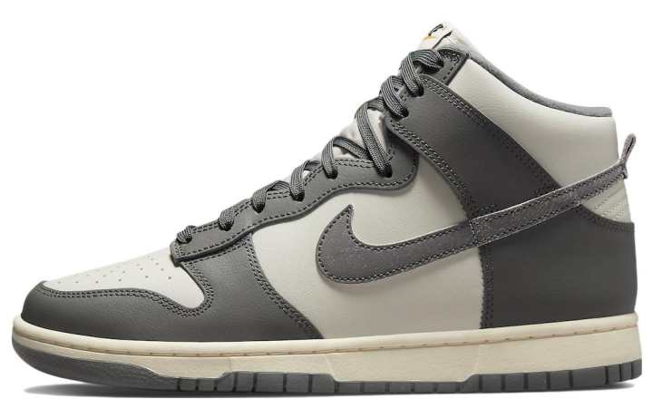 Nike Nike Dunk High Se 'Light Bone'