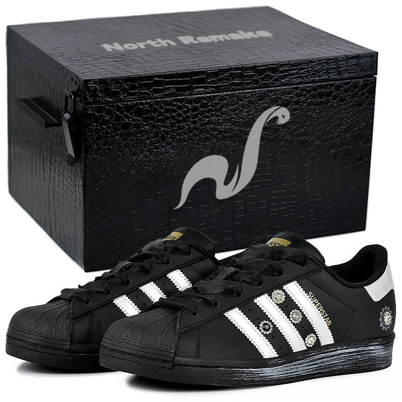 Adidas Originals SUPERSTAR Wear resistant And Lightweight Low top Skateboard Shoes Unisex Black White