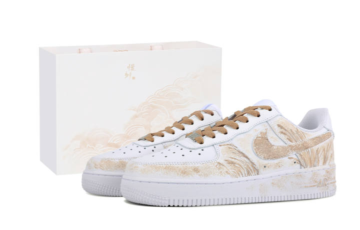 Nike Nike Air Force 1 Abrasion Resistant Abrasion Resistant Low top Skateboard Shoes Unisex Brown White
