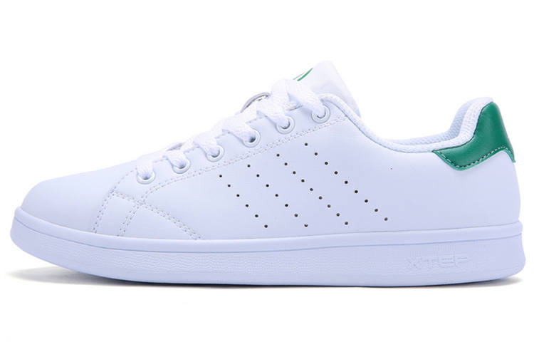 XTEP Synthetic Leather Slip Resistant Balance Low top Skateboard Shoes Women's White Green