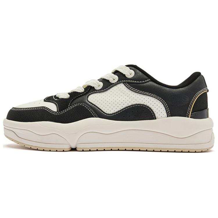 QIAODAN Water Soluble C Slip Resistant Abrasion Resistant Low top Skateboard Shoes Men's Black White