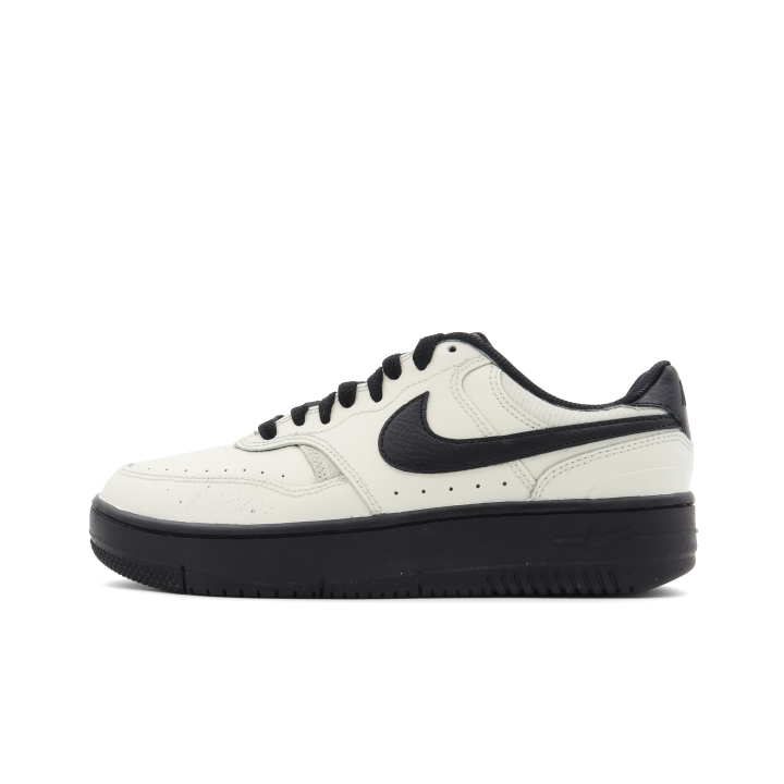 Nike Nike Gamma Force Abrasion Resistant Abrasion Resistant Low top Skateboard Shoes Women's Beige Black