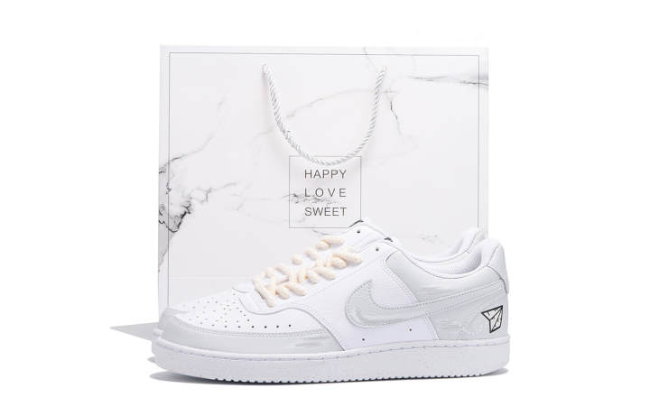 Nike Nike Court Vision 1 Coverage Slip Resistant Low top Skateboard Shoes Men's Gray White