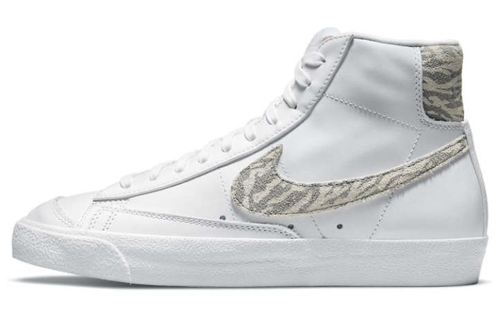 Nike Nike Blazer Mid 77 SE Zebra Women's