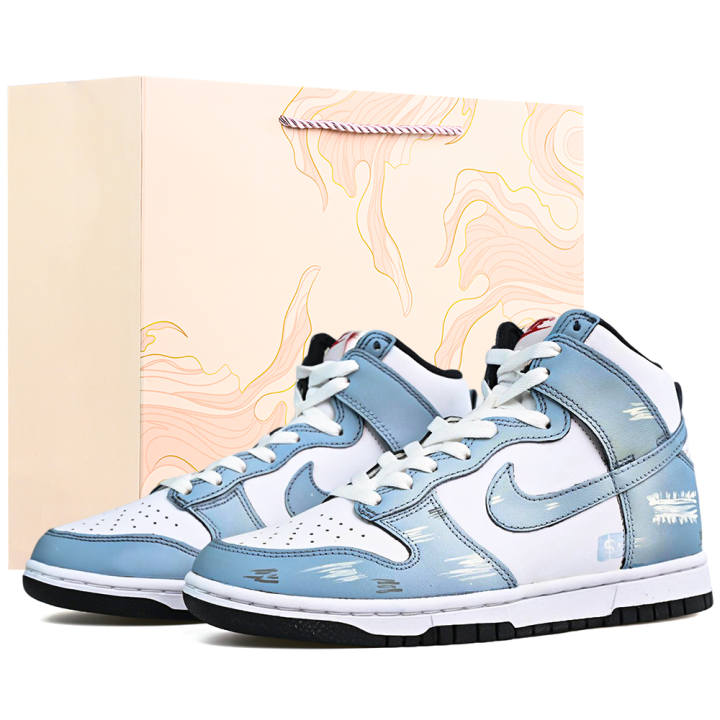 Nike Nike Dunk Coverage Abrasion Resistant High top Skateboard Shoes Women's