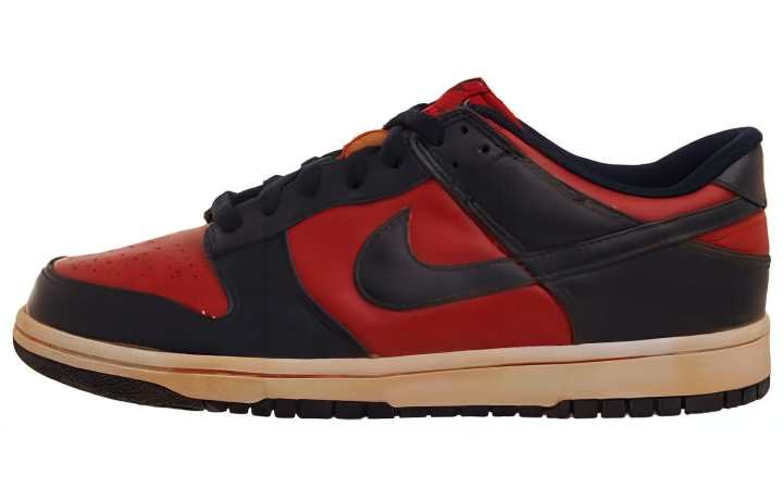 Nike Nike Dunk Low Vintage 'Varsity Red Blue'