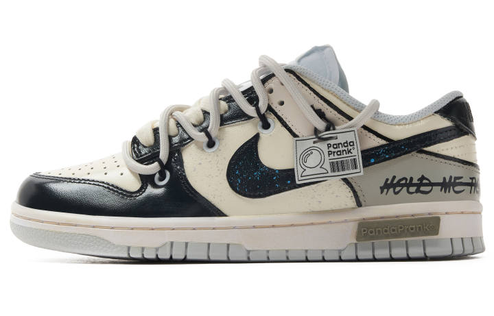 Nike Nike Dunk Slip Resistant Abrasion Resistant Low top Skateboard Shoes Women's Black White