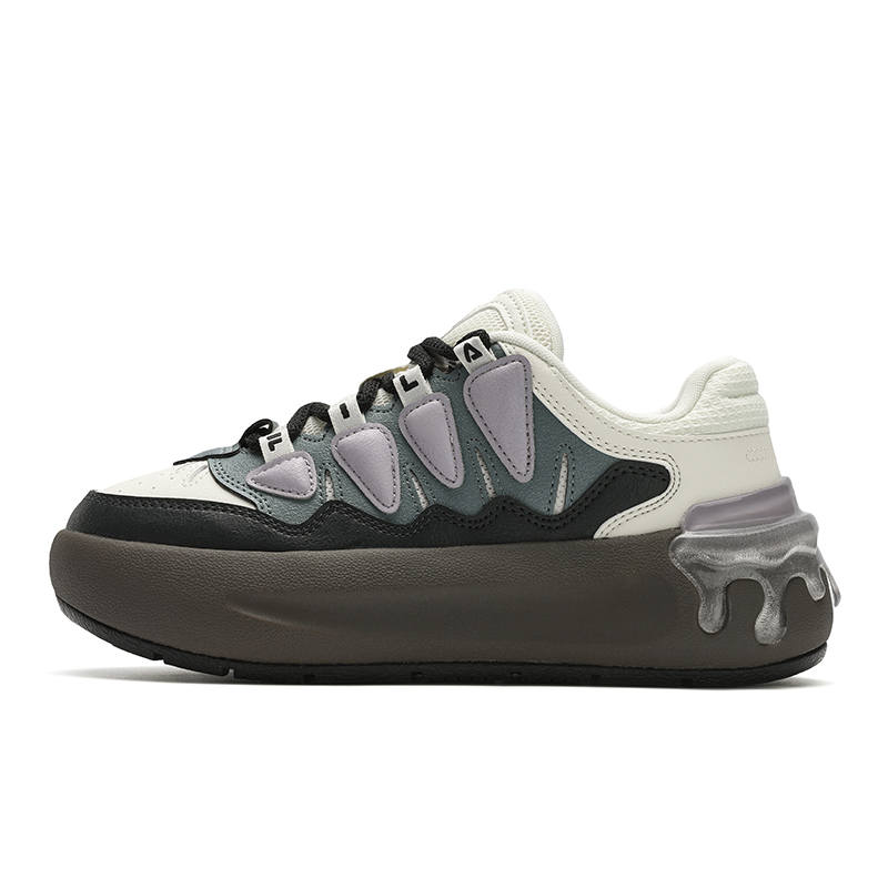 FILA CARROT 2 Lightweight Height Increasing Cushioning Abrasion Resistant Low top Skateboard Shoes Women's White Black