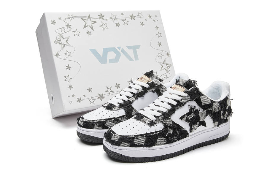VOIT Coverage Balance Height Increasing Low top Skateboard Shoes Unisex Black White