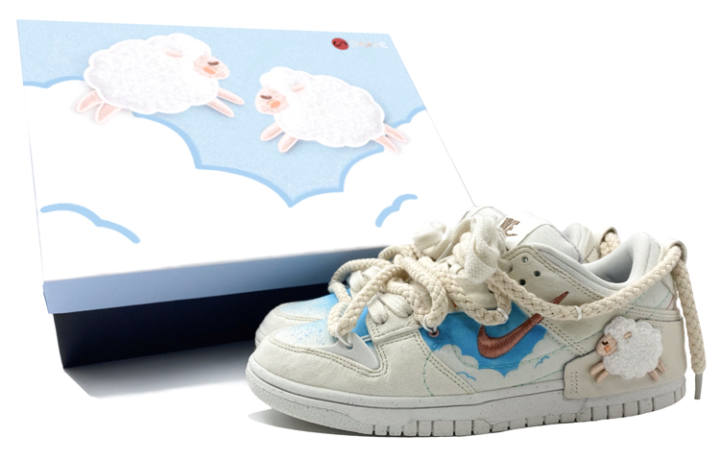 Nike Nike Dunk Low top Skateboard Shoes Women's Beige