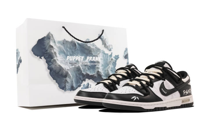 Nike Nike Dunk Synthetic Leather Abrasion Resistant Low top Skateboard Shoes Unisex White Black