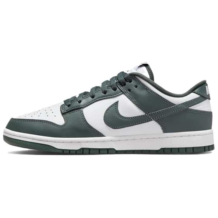 Nike Nike Dunk Low Vintage Green