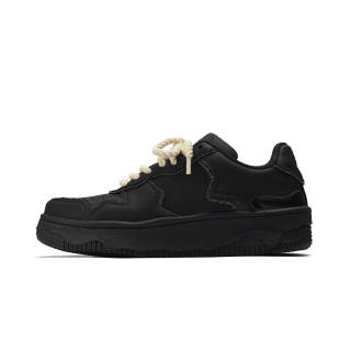 FANGSANHUO Non Slip And Waterproof Cushioning Abrasion Resistant Low top Skateboard Shoes Unisex Black
