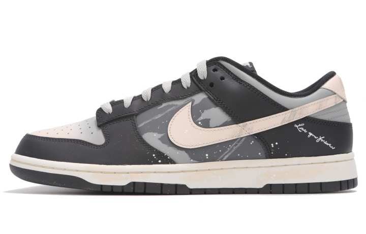 Nike Nike Dunk Abrasion Resistant Abrasion Resistant Low top Skateboard Shoes Unisex Black Gray