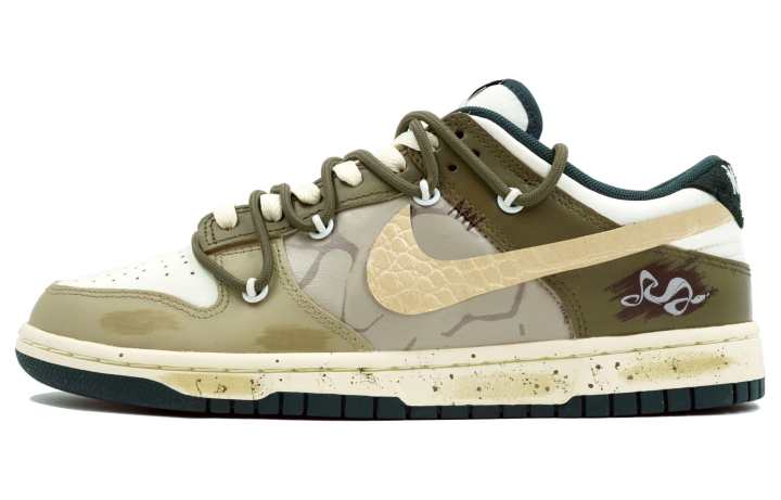 Nike Nike Dunk Myriad Flowers Entwined, Snake Shadows In Enchantment Slip Resistant Abrasion Resistant Low top
