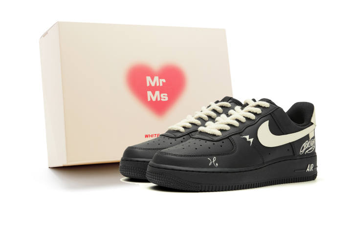 Nike Nike Air Force 1 Abrasion Resistant Slip Resistant Low top Skateboard Shoes Unisex Beige Black